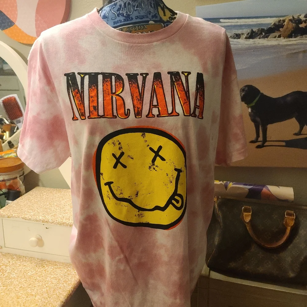 Nirvana tie dye pink. Unisex - Picture 2 of 4